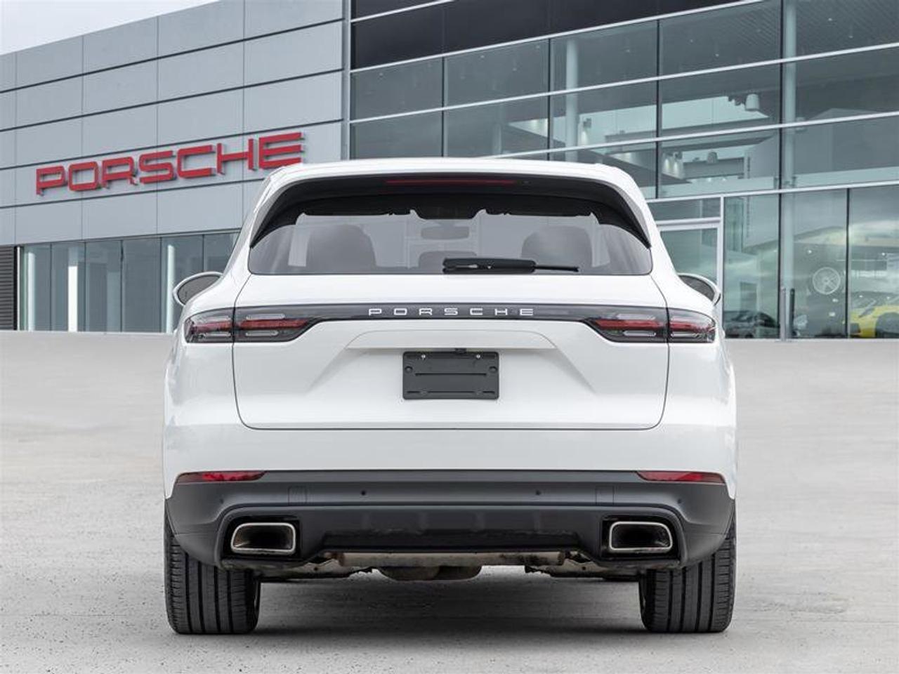 2019 Porsche Cayenne E-Hybrid AWD Existing Warranty Until Nov 2026 Lane Photo4
