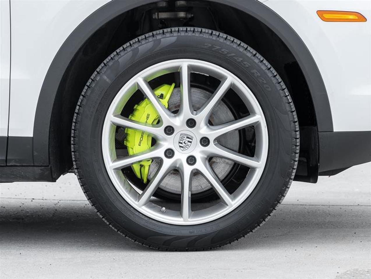 2019 Porsche Cayenne E-Hybrid AWD Existing Warranty Until Nov 2026 Lane Photo