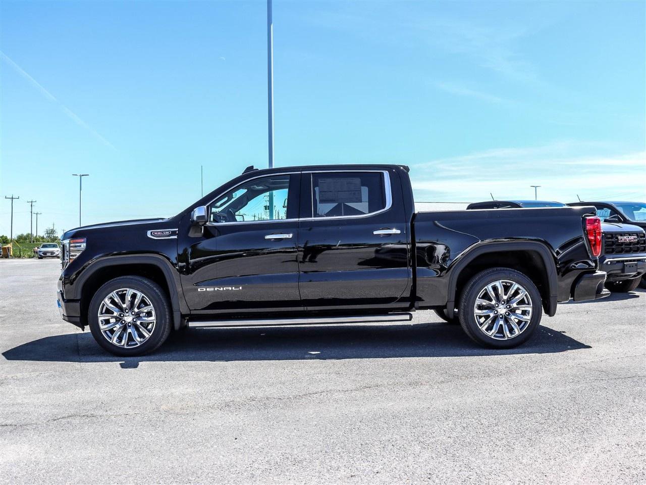 2026 GMC Sierra 1500 Crew Cab Short Box 4-Wheel Drive Denali Photo2
