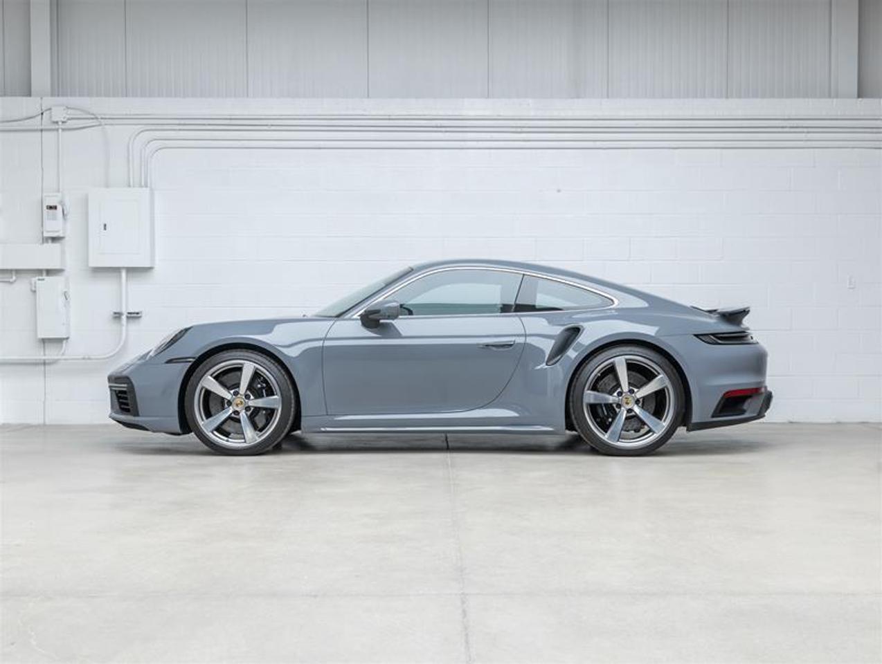 2023 Porsche 911  Photo