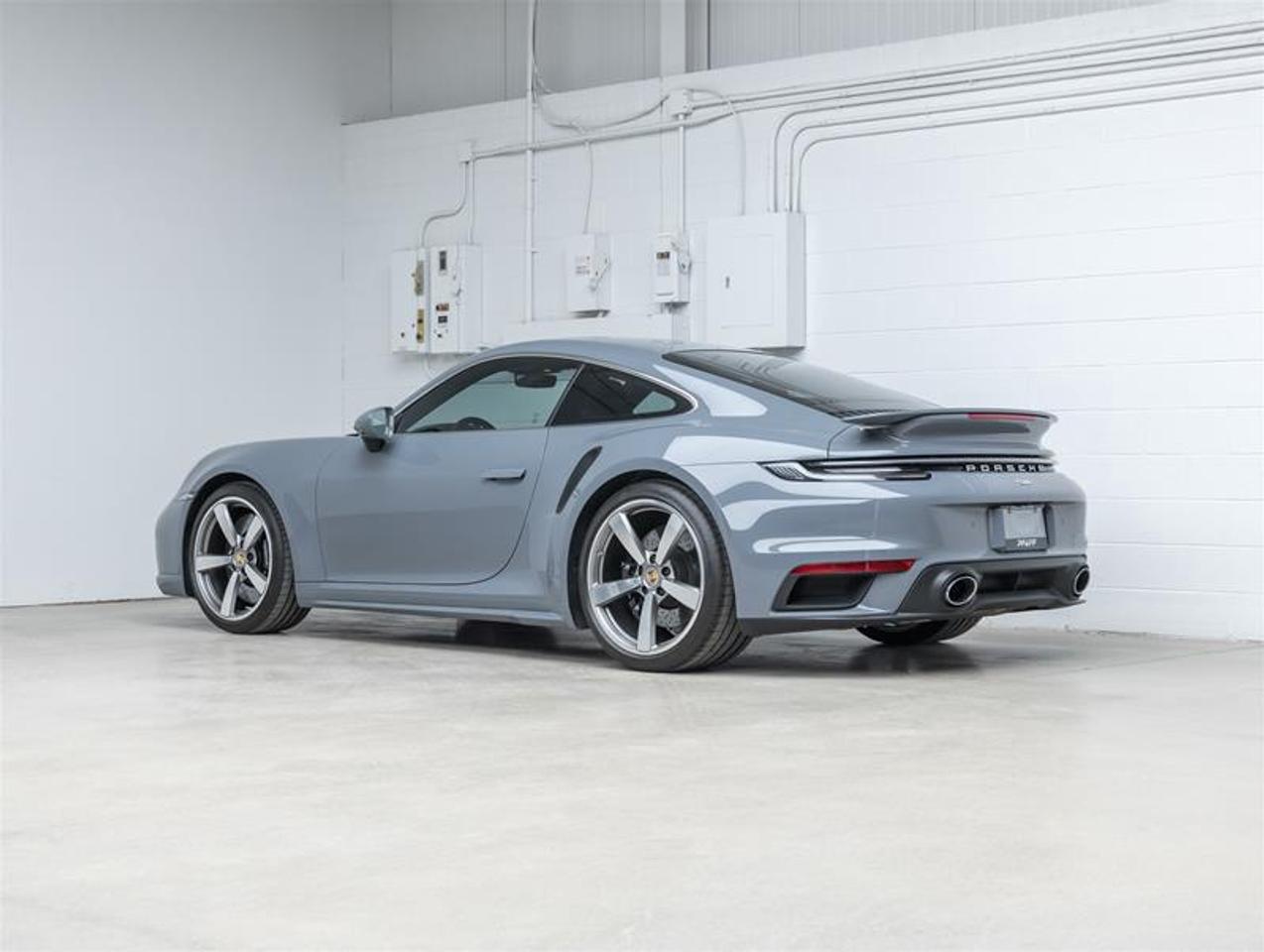 2023 Porsche 911  Photo