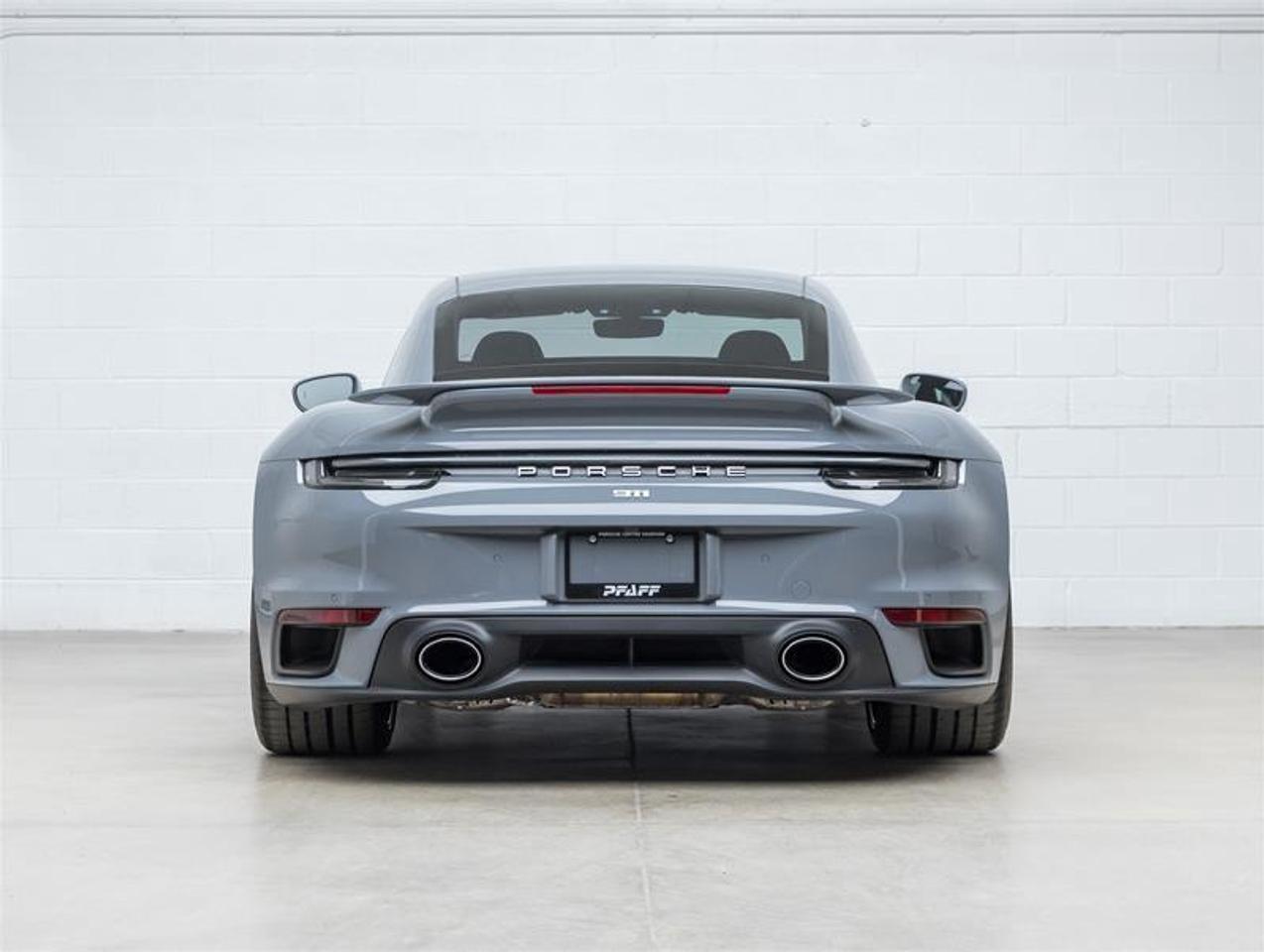 2023 Porsche 911  Photo