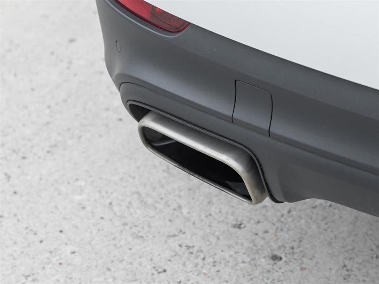 2022 Porsche Cayenne AWD Premium Plus Pkg Assistance Pkg 21 RS Spyder D Photo