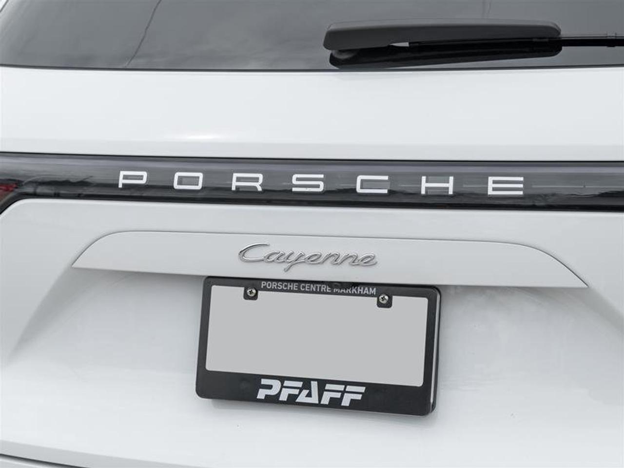 2022 Porsche Cayenne AWD Premium Plus Pkg Assistance Pkg 21 RS Spyder D Photo