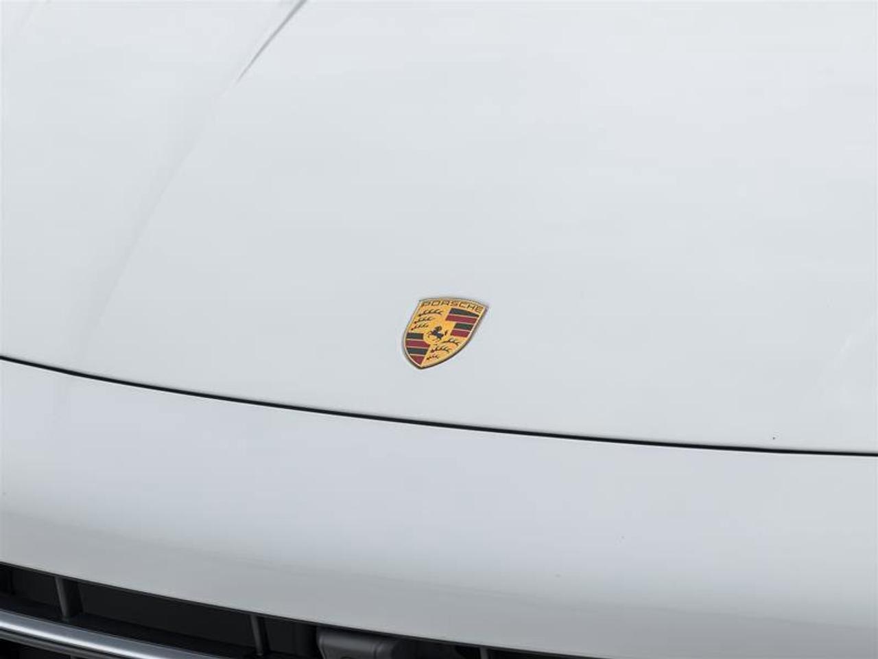 2022 Porsche Cayenne AWD Premium Plus Pkg Assistance Pkg 21 RS Spyder D Photo