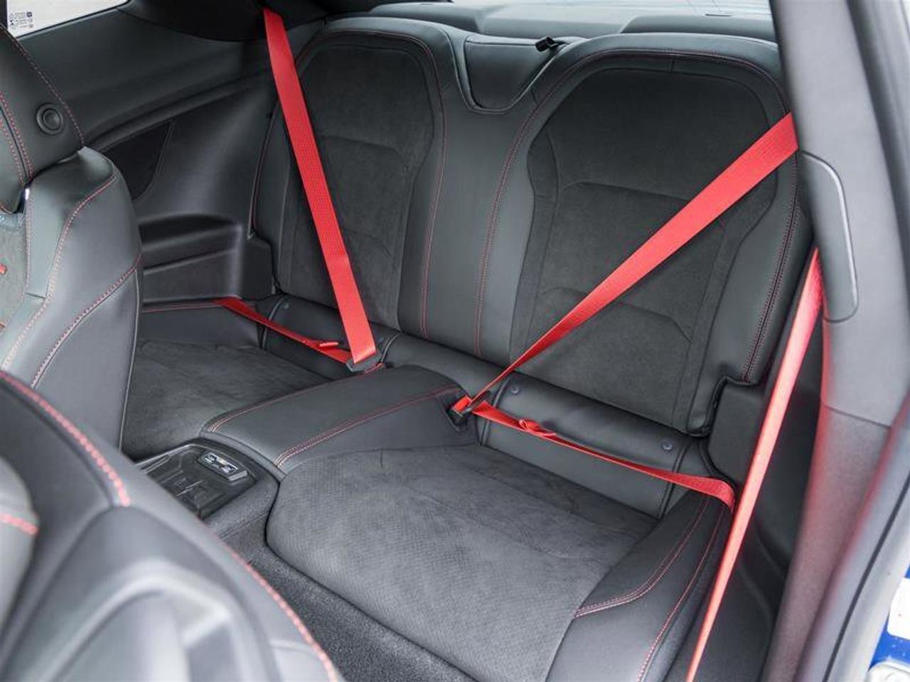 2022 Chevrolet Camaro ZL1 Interior Trim in Carbon Fibre Apple CarPlay Pe Photo