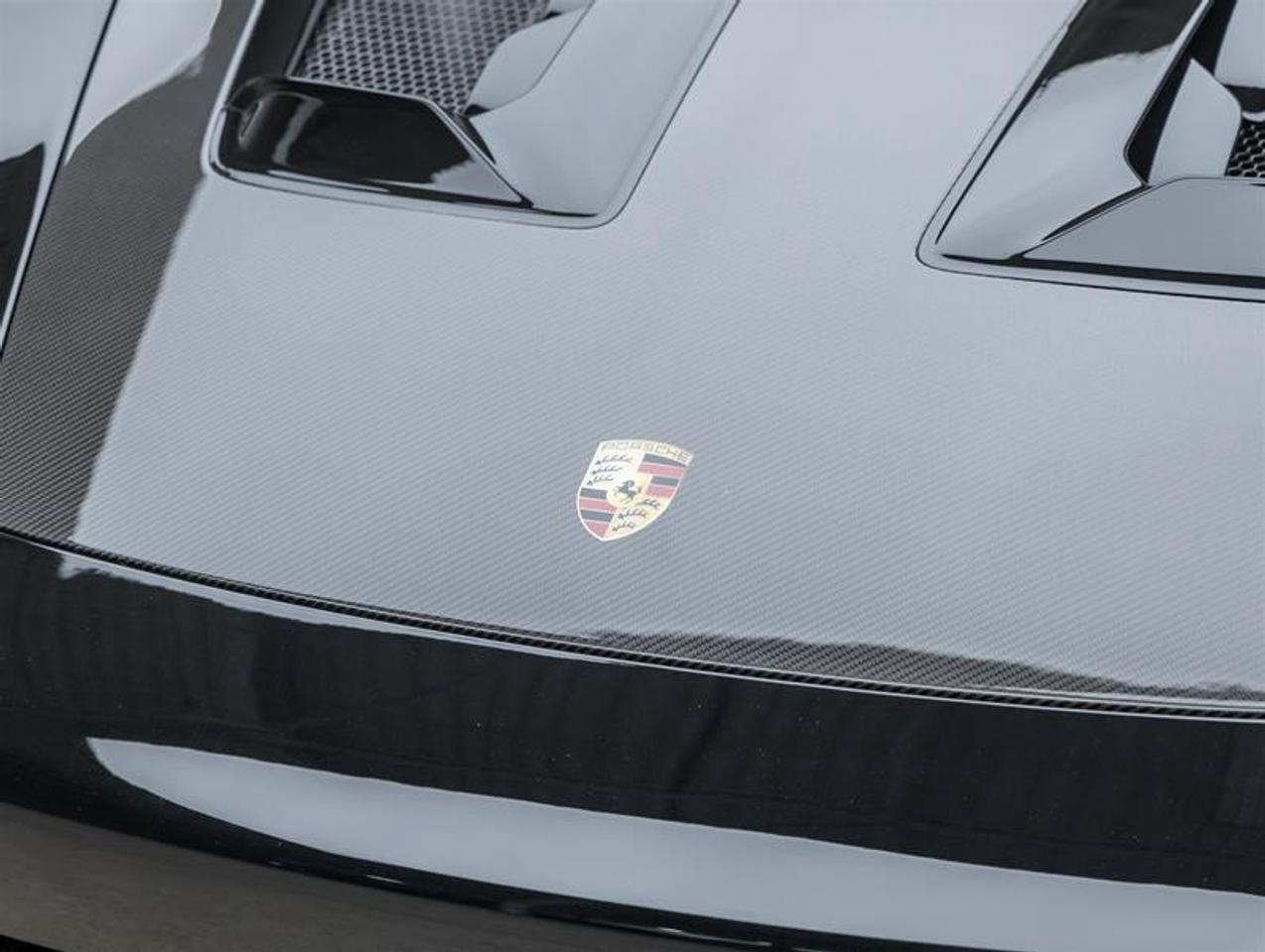 2025 Porsche 911  Photo
