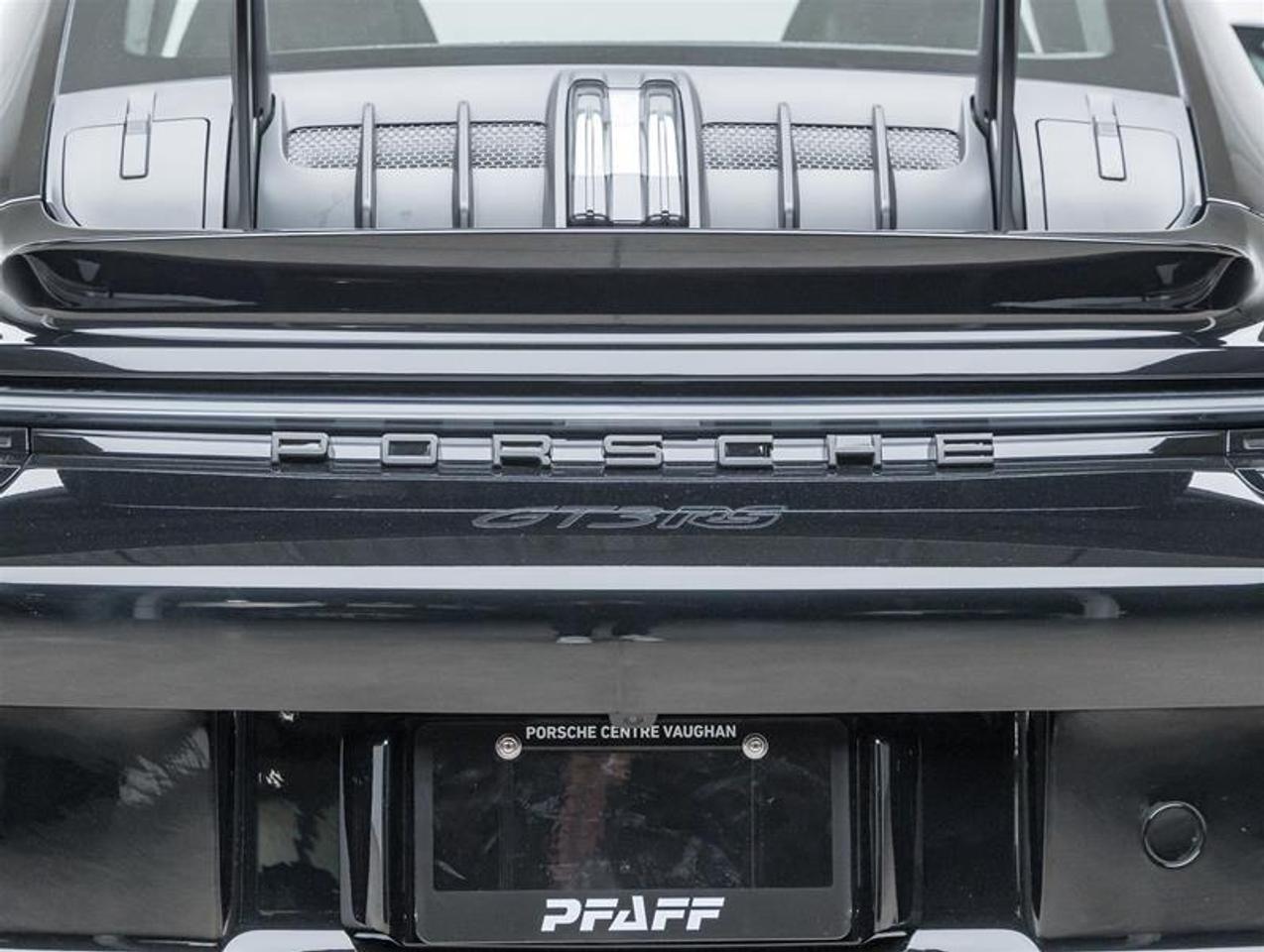 2025 Porsche 911  Photo