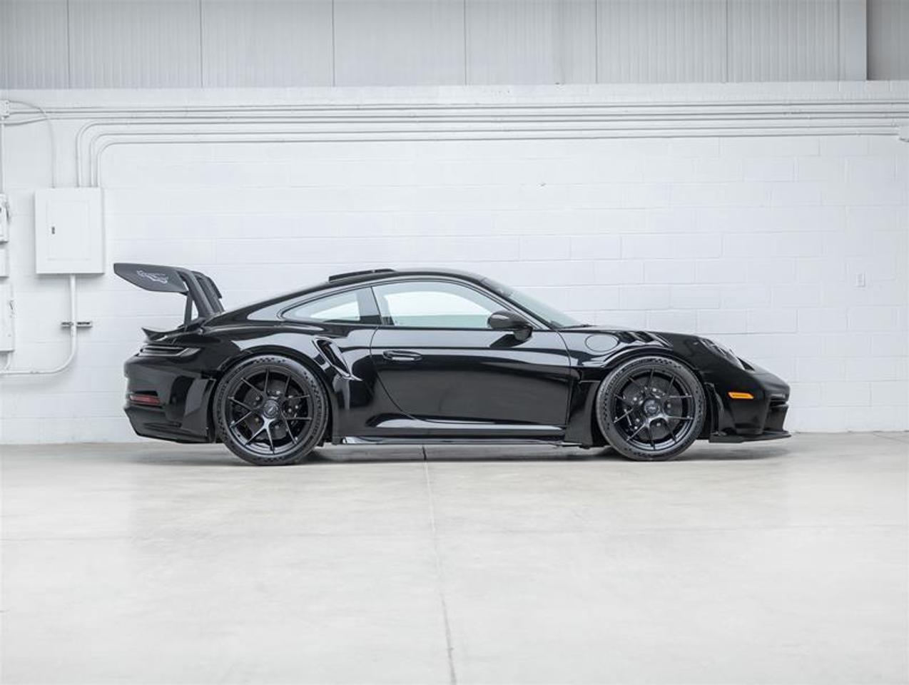 2025 Porsche 911  Photo