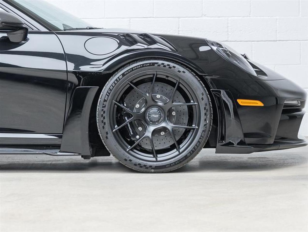 2025 Porsche 911  Photo