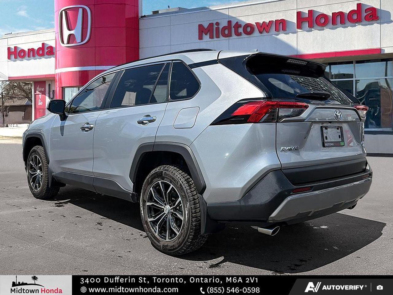 2024 Toyota RAV4 AWD   LESS THAN 15,000 KM   NO ACCIDENTS   ONE OWN Photo