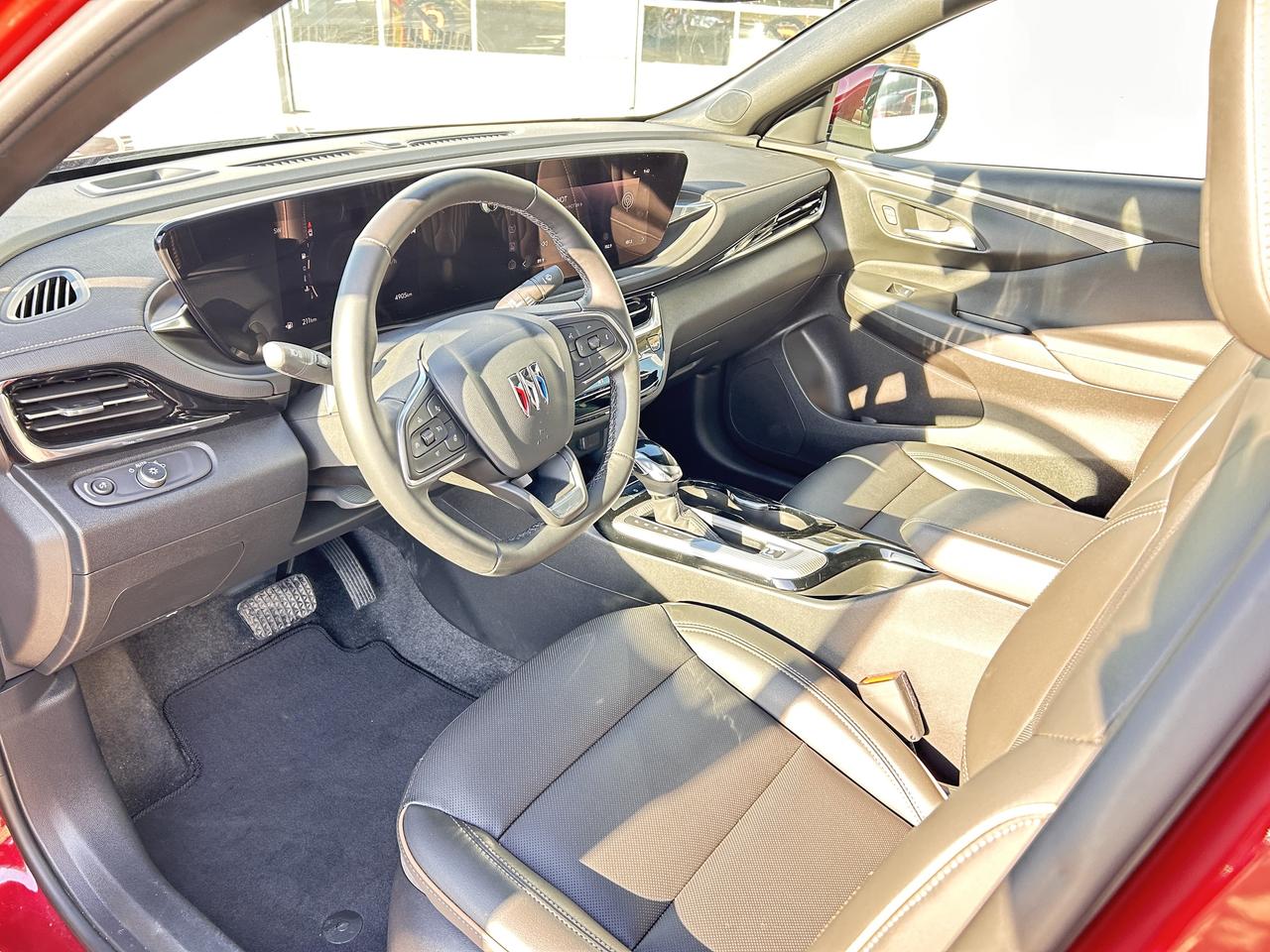 2024 Buick Envista FWD AVENIR (G04) Photo