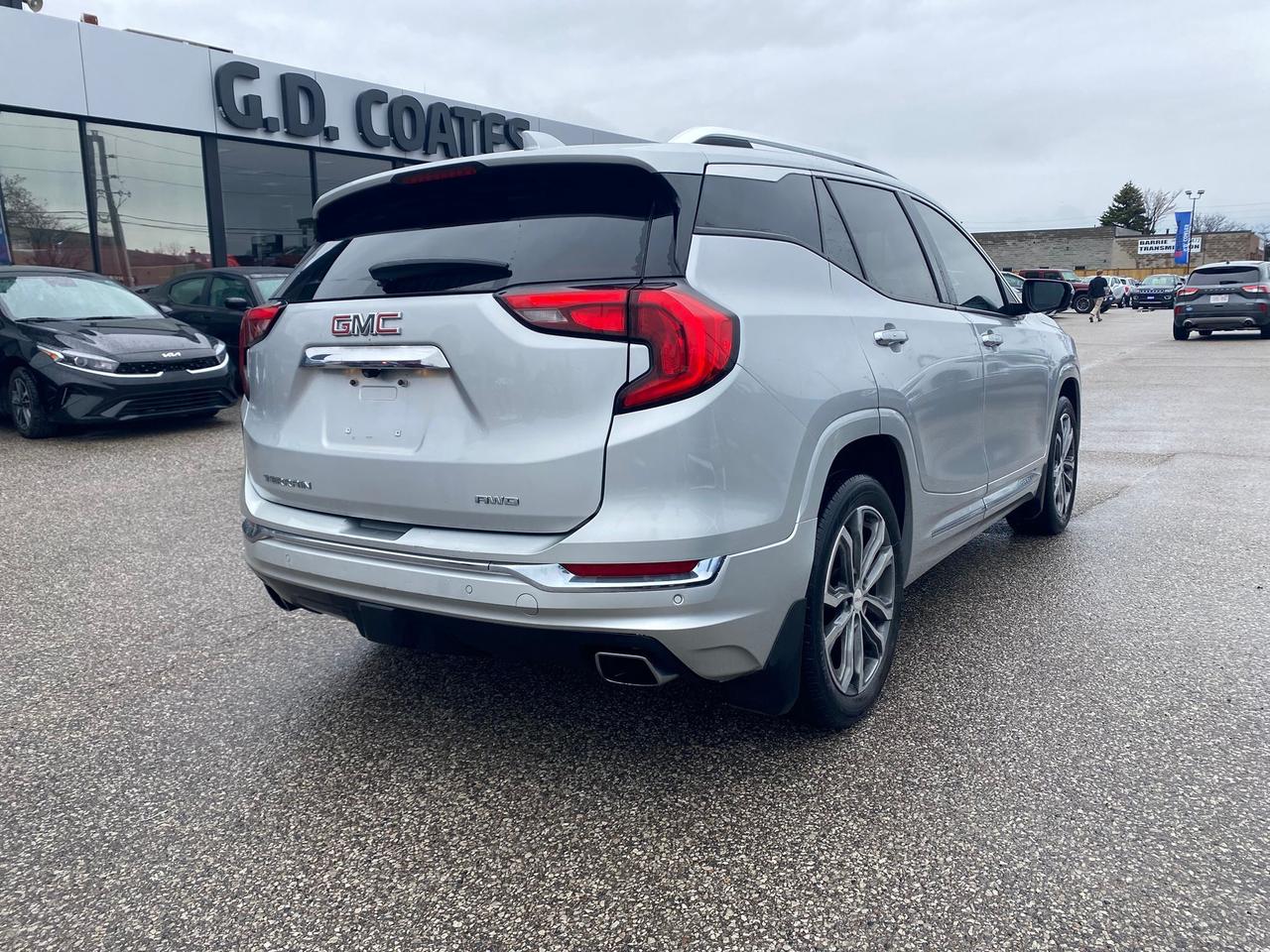 2019 GMC Terrain Denali ~Nav ~Heated/Cooled Leather ~Carplay ~BOSE Photo3