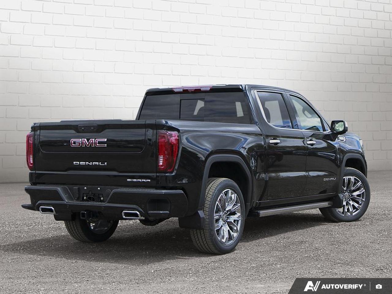 2026 GMC Sierra 1500 Crew Cab Short Box 4-Wheel Drive Denali Photo4