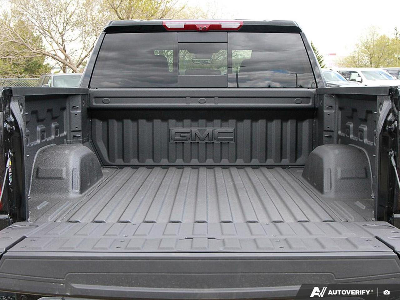 2026 GMC Sierra 1500 Crew Cab Short Box 4-Wheel Drive Denali Photo