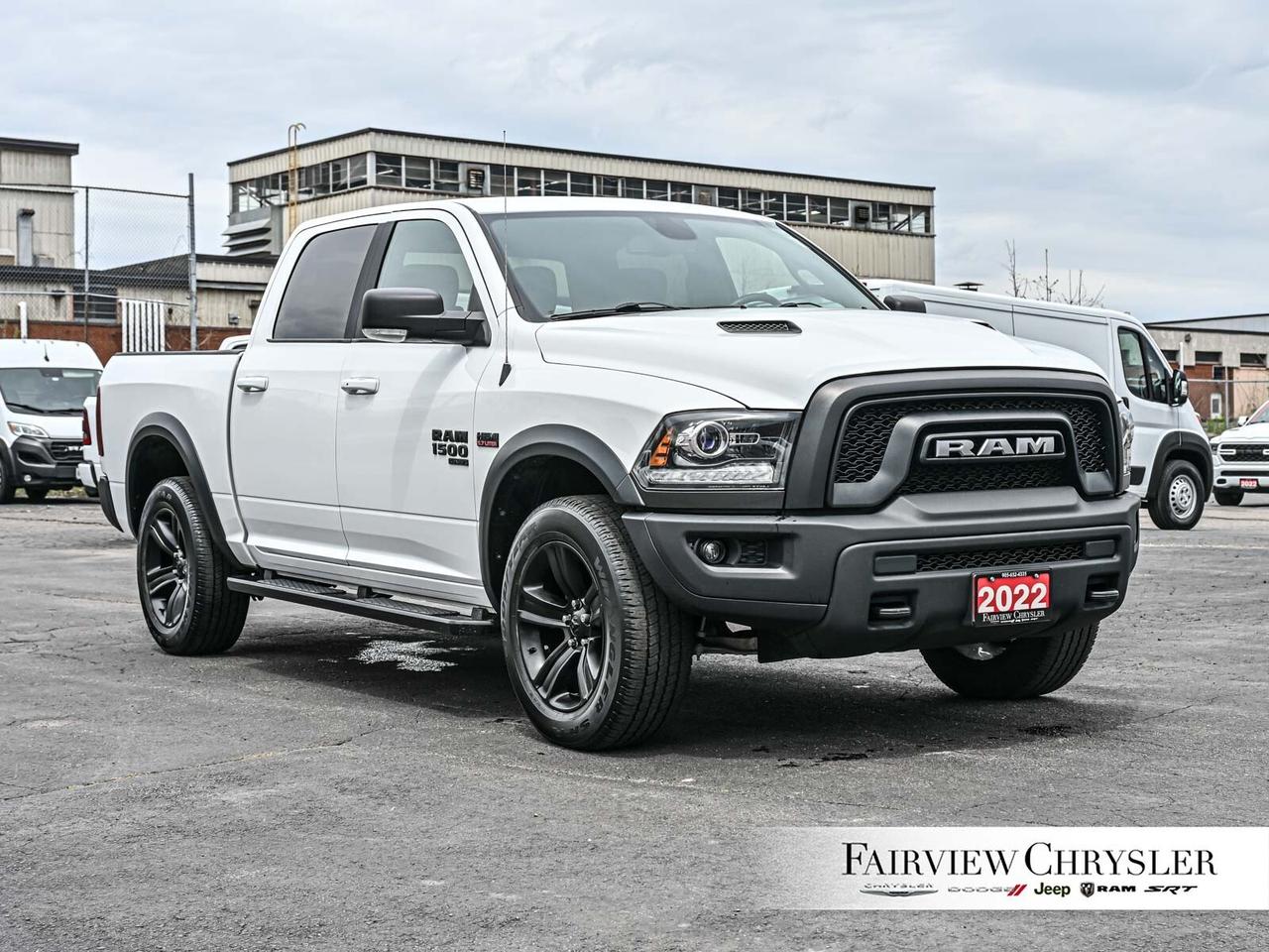 2022 RAM 1500 Classic SLT WARLOCK   REMOTE START   CARPLAY   5.7L HEMI Photo