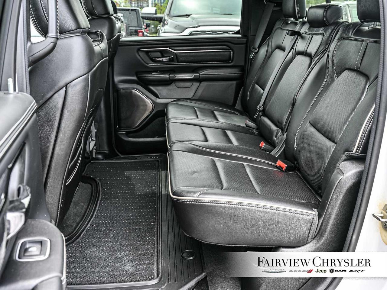 2022 RAM 1500 Limited PANO ROOF   NIGHT EDITION   LEATHER   MULT Photo