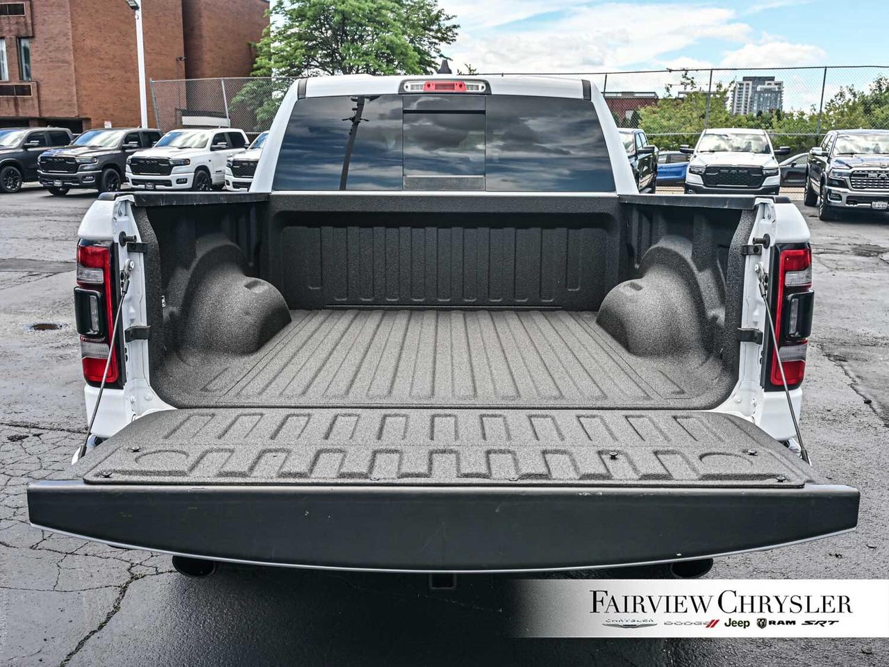 2024 RAM 1500 Sport PANO ROOF   G/T PKG   BLIND SPOT   CARPLAY Photo