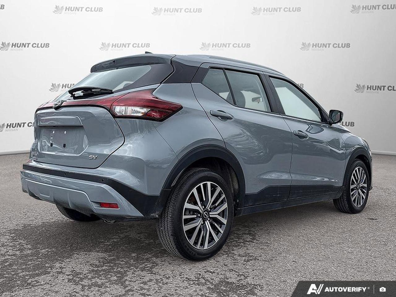 2024 Nissan Kicks SV   Apple Car Play   Android Auto   Heated Seats Photo