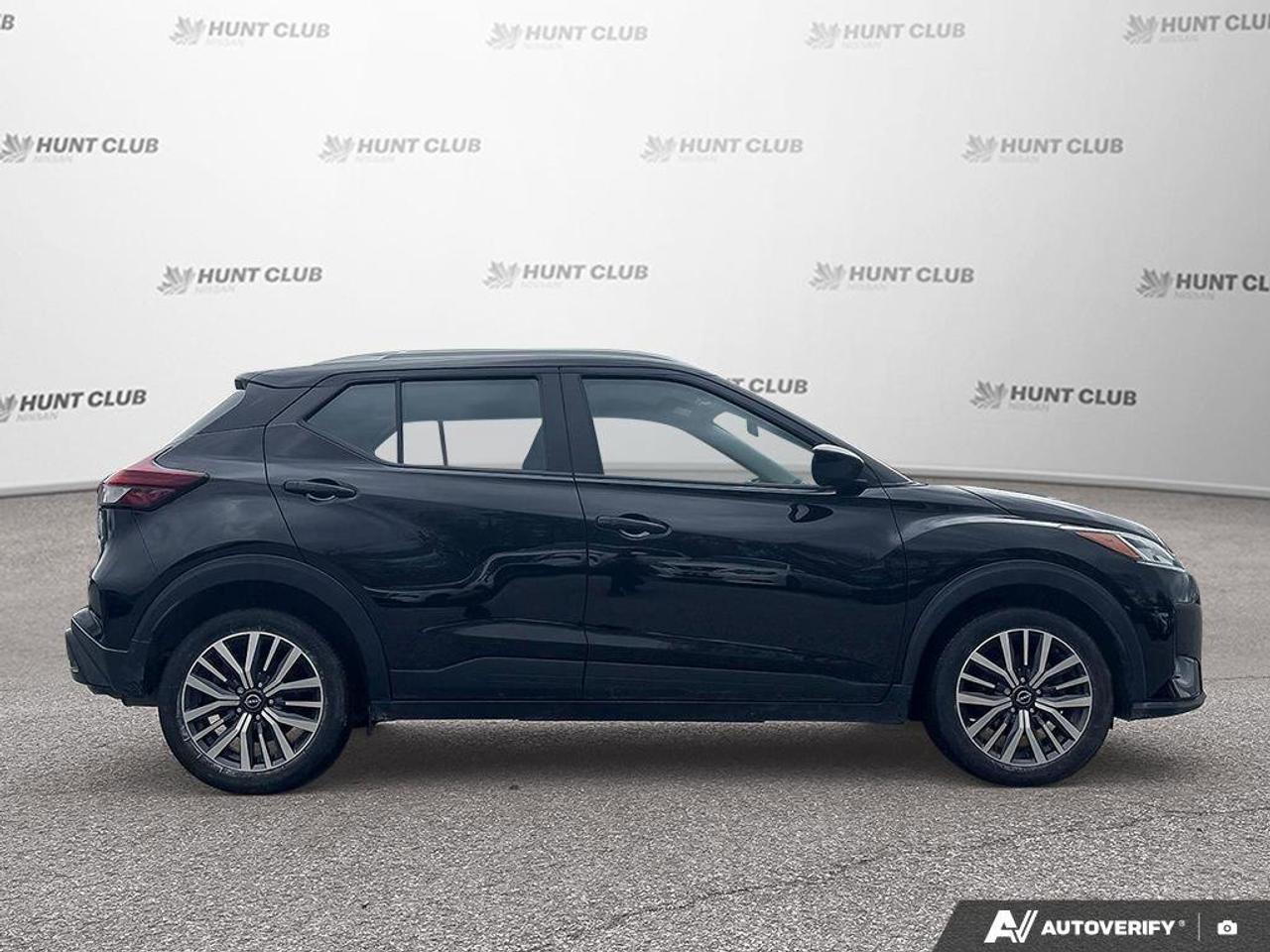 2024 Nissan Kicks SV   Apple Car Play   Android Auto   Heated Seats Photo