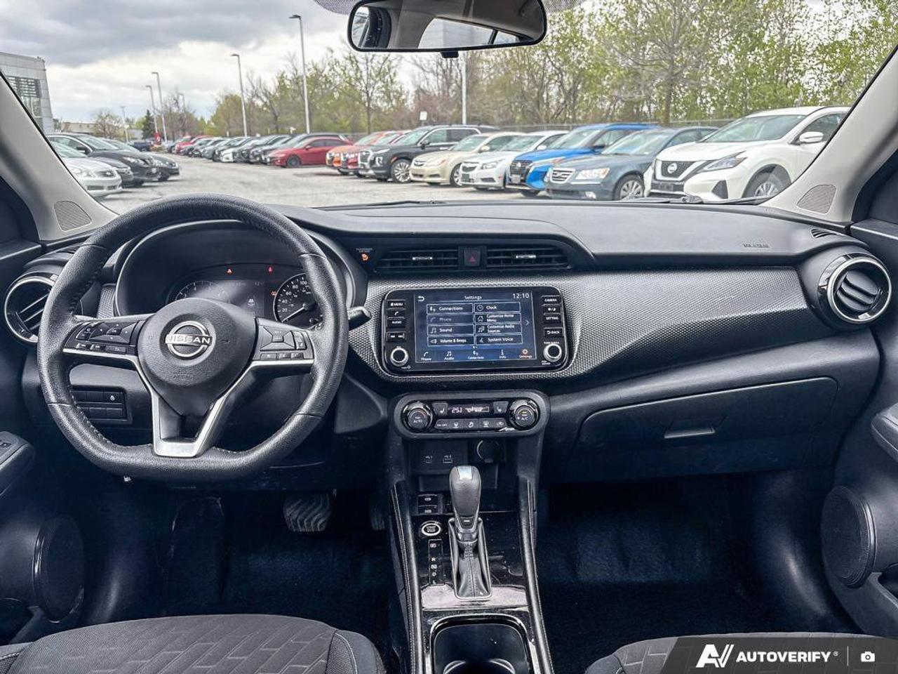 2024 Nissan Kicks SV   Apple Car Play   Android Auto   Heated Seats Photo