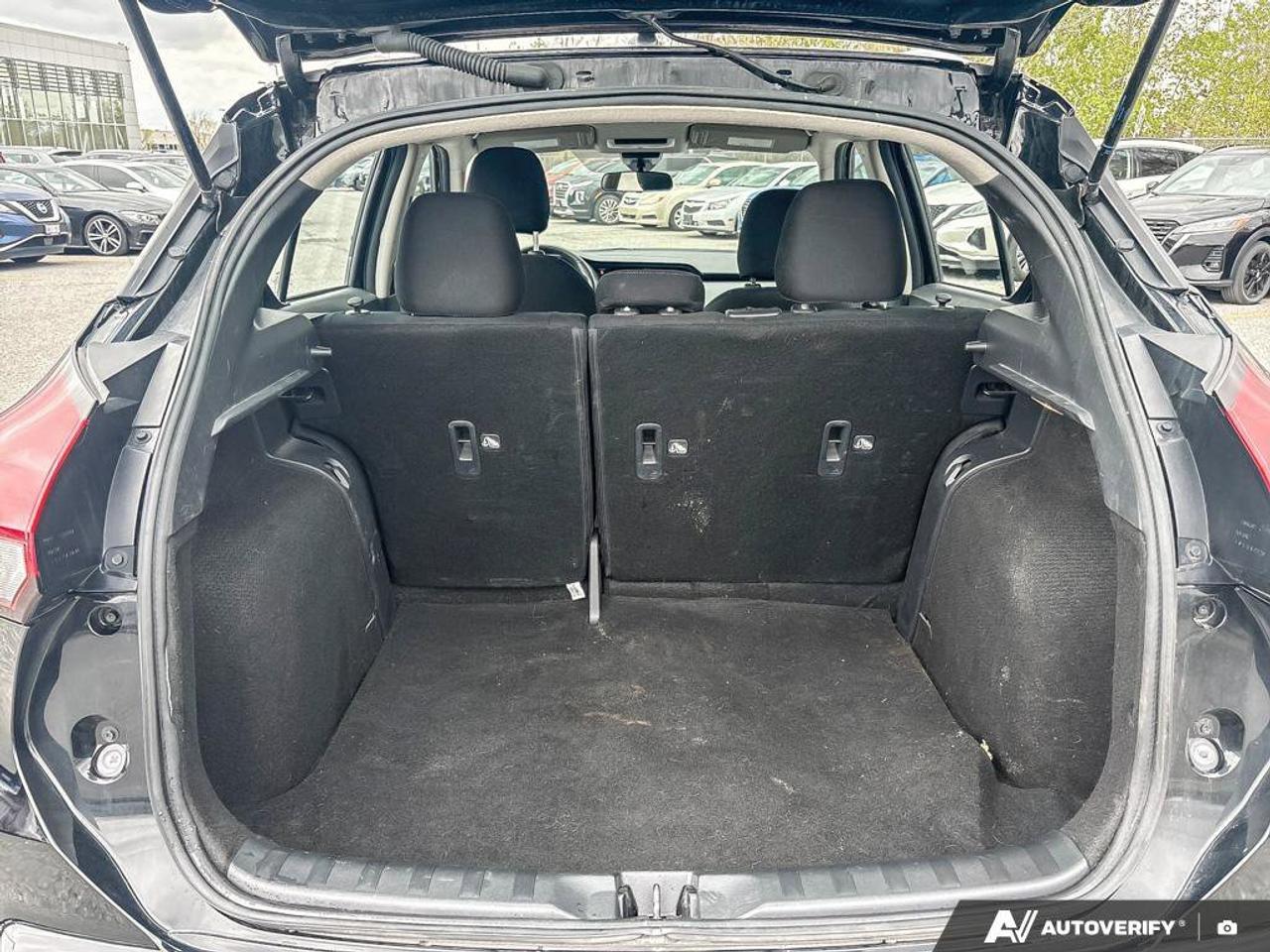 2024 Nissan Kicks SV   Apple Car Play   Android Auto   Heated Seats Photo