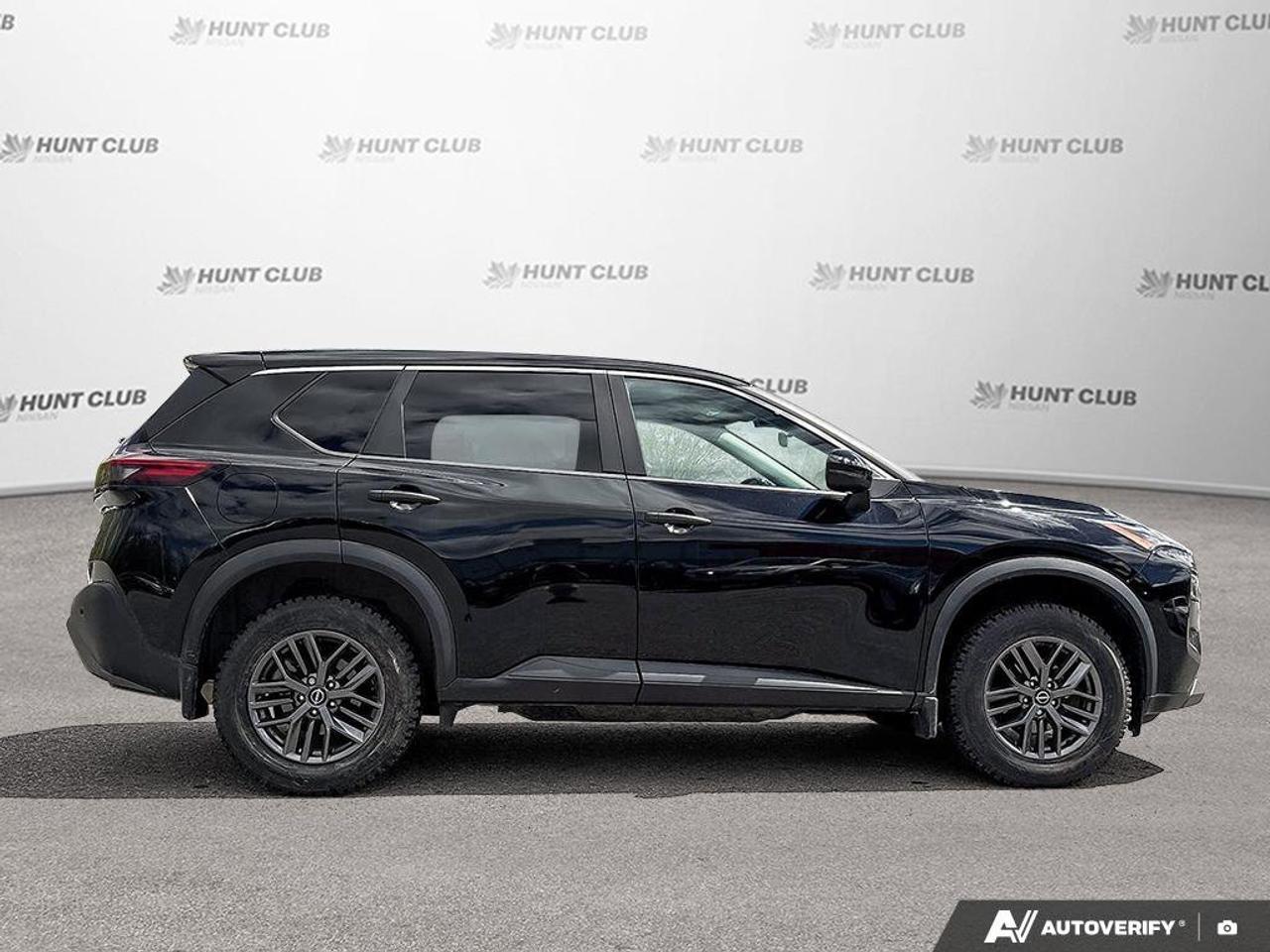 2023 Nissan Rogue S Photo
