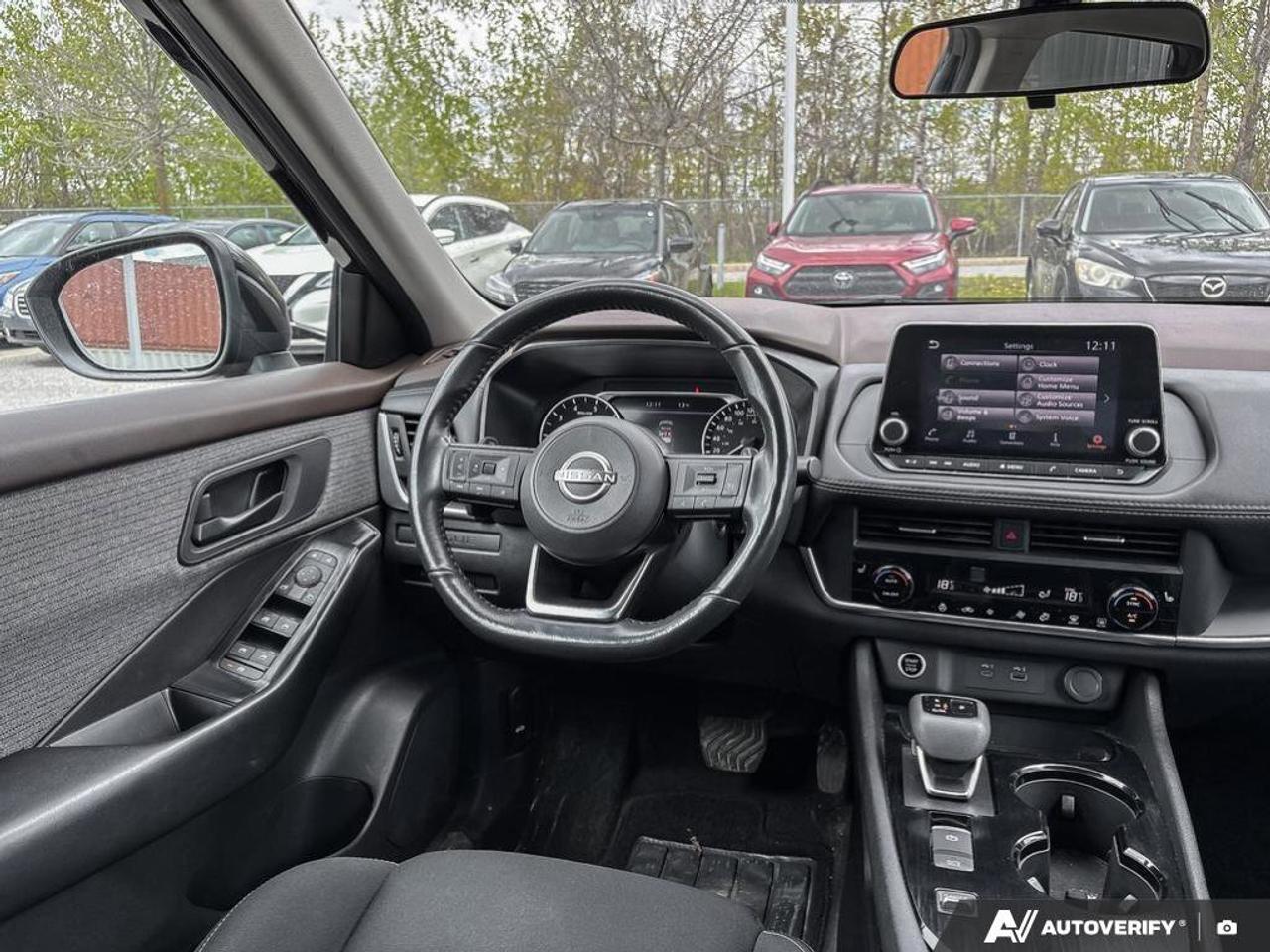 2023 Nissan Rogue S Photo