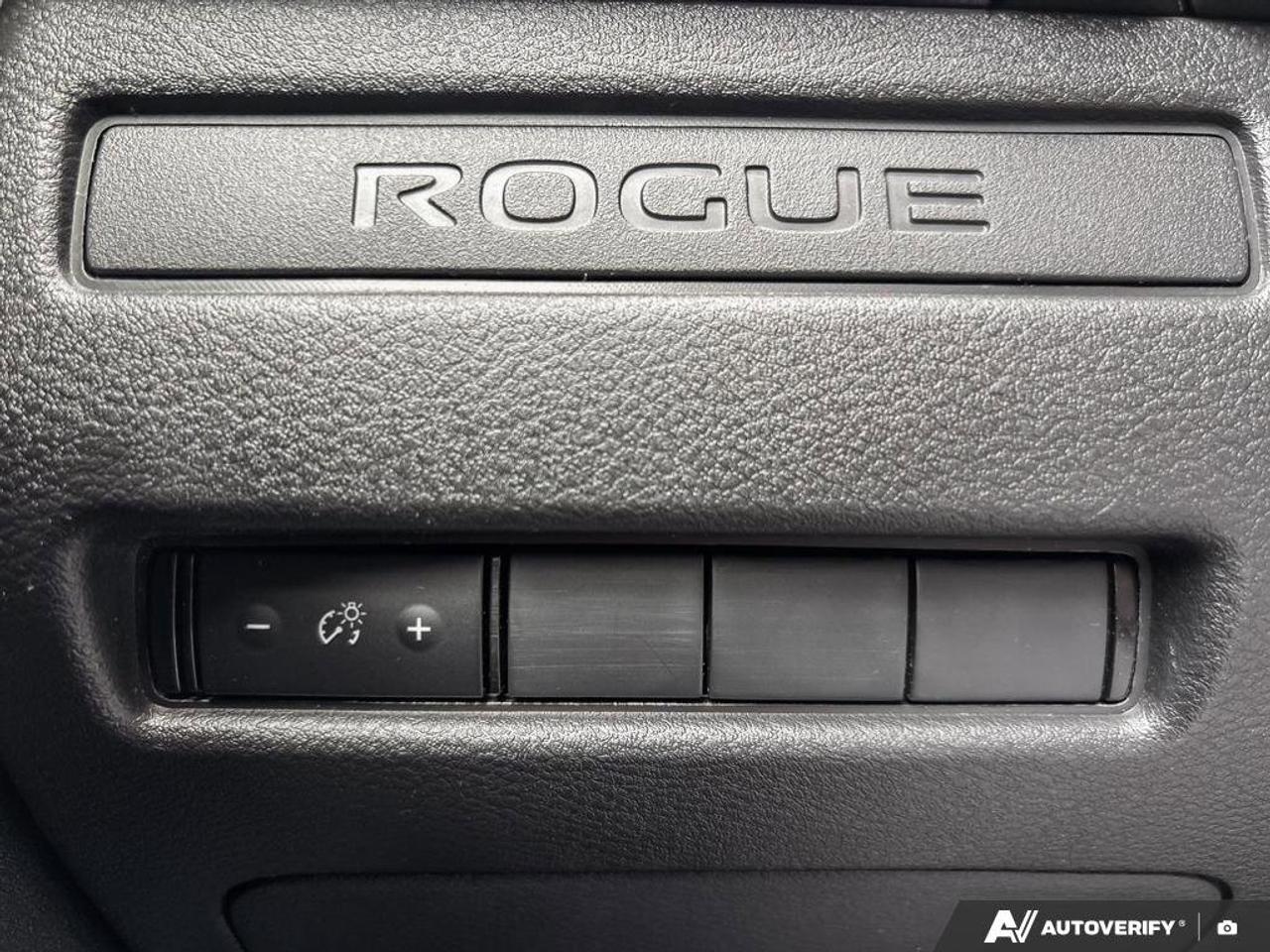 2023 Nissan Rogue S Photo