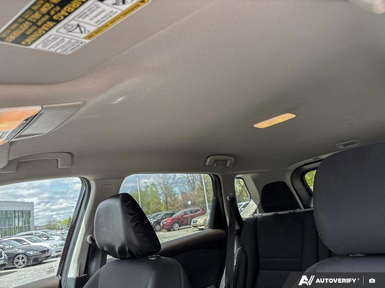 2023 Nissan Rogue S Photo
