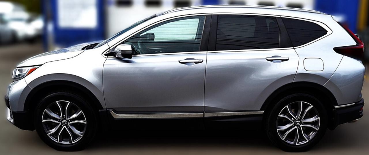 2022 Honda CR-V Touring 4dr All-Wheel Drive CVT Photo