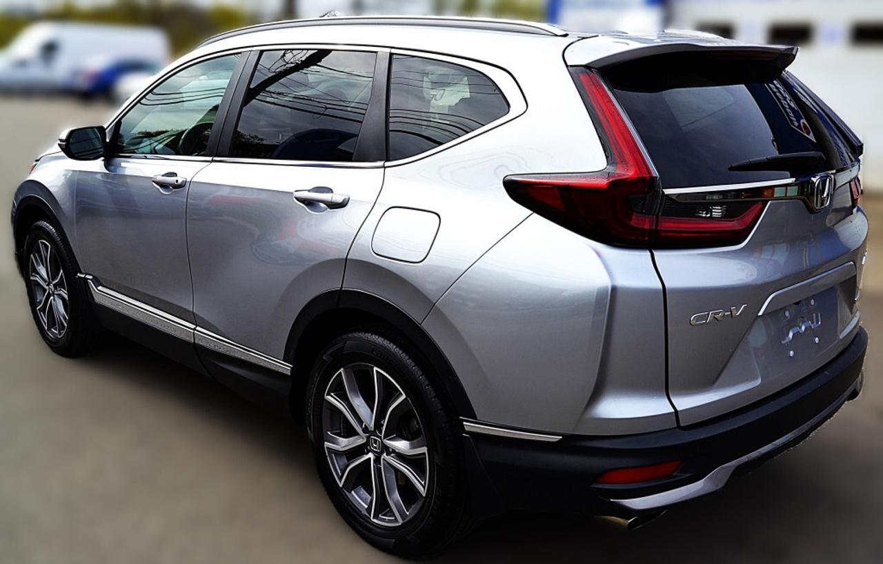 2022 Honda CR-V Touring 4dr All-Wheel Drive CVT Photo2