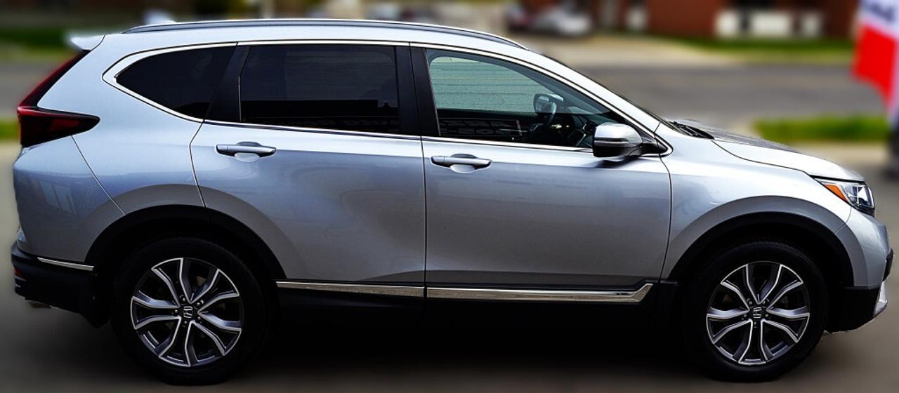 2022 Honda CR-V Touring 4dr All-Wheel Drive CVT Photo