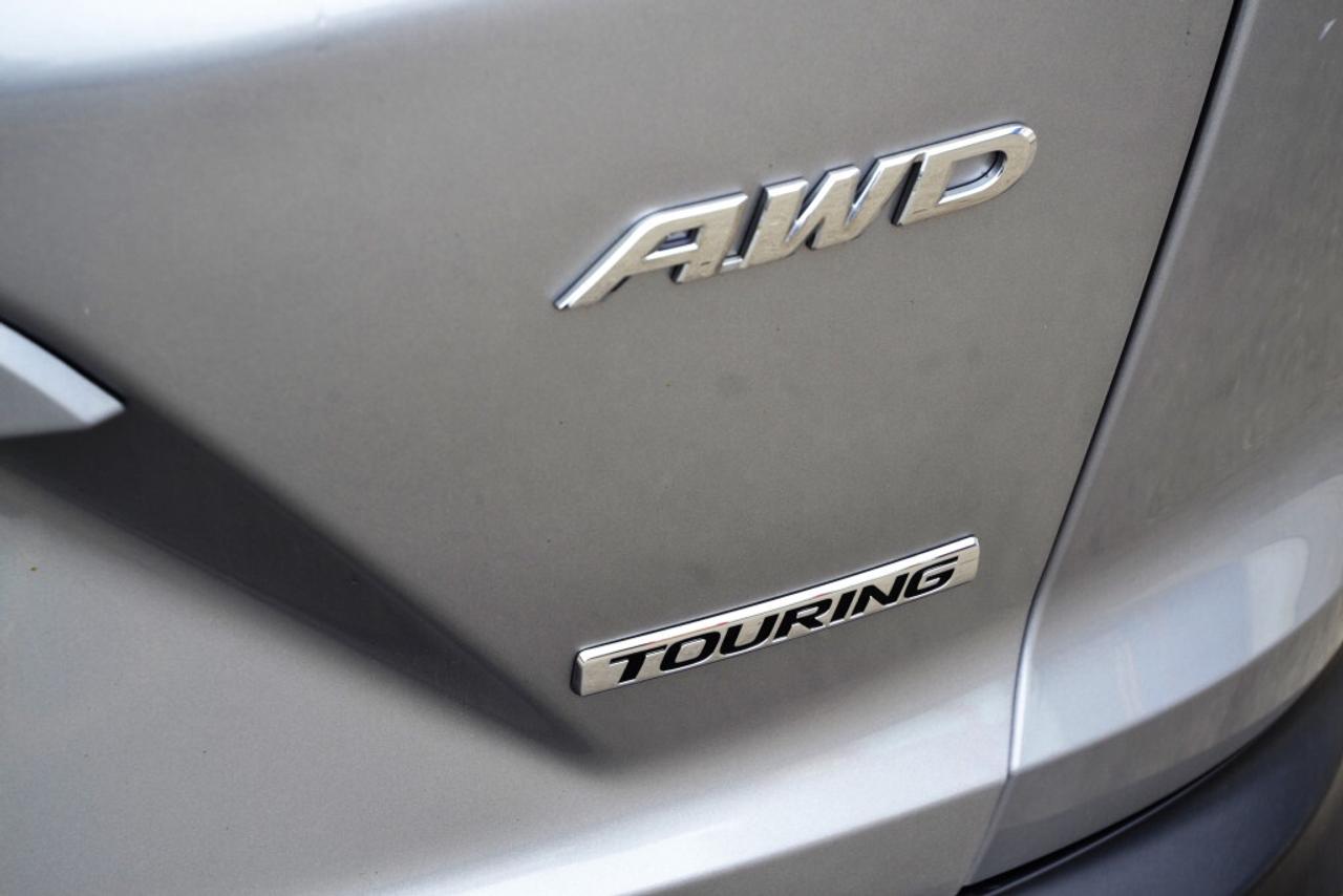 2022 Honda CR-V Touring 4dr All-Wheel Drive CVT Photo
