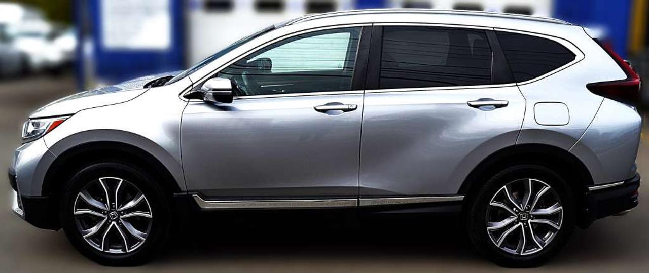 2022 Honda CR-V Touring 4dr All-Wheel Drive CVT Photo5