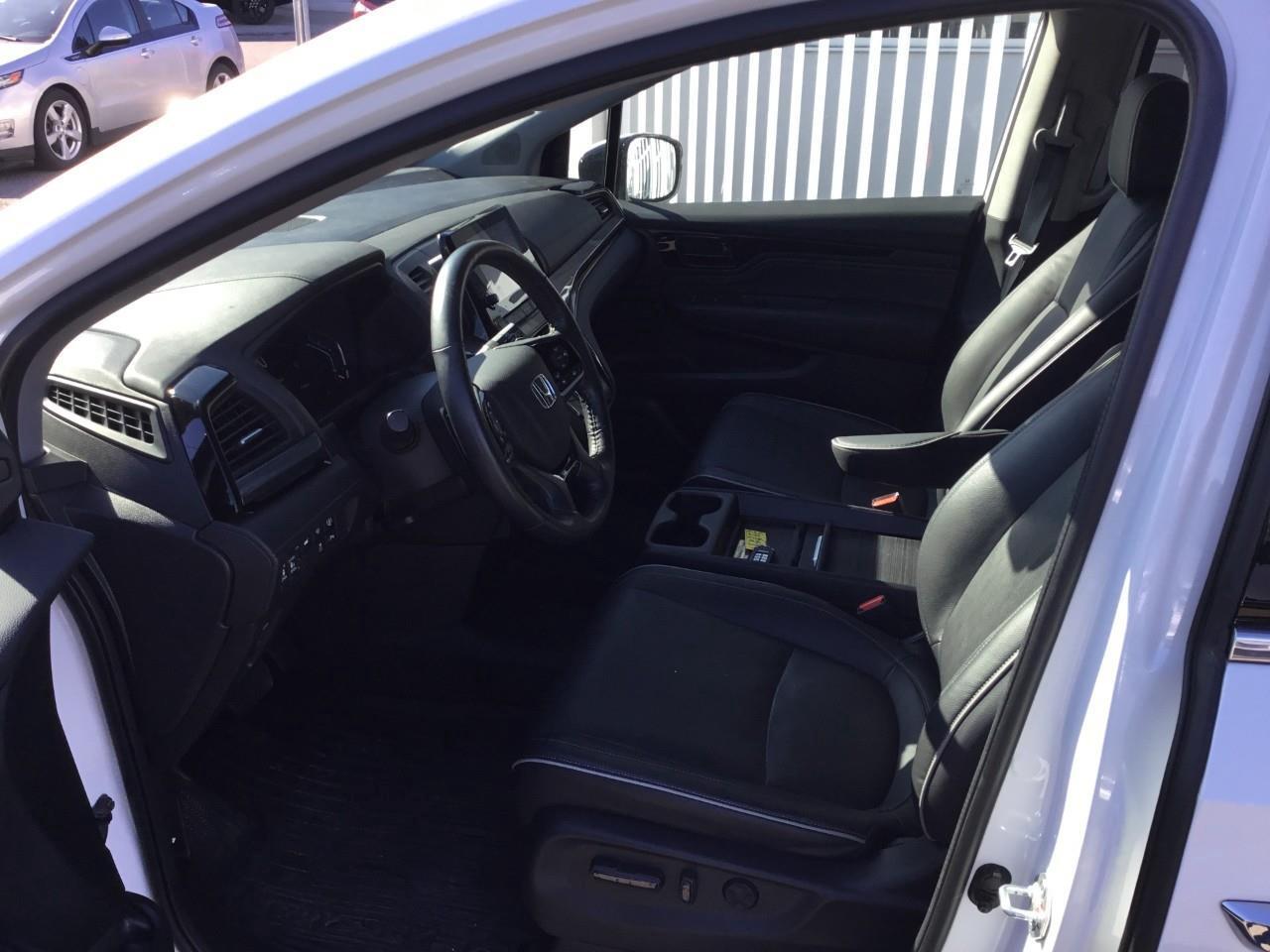2023 Honda Odyssey Touring Photo