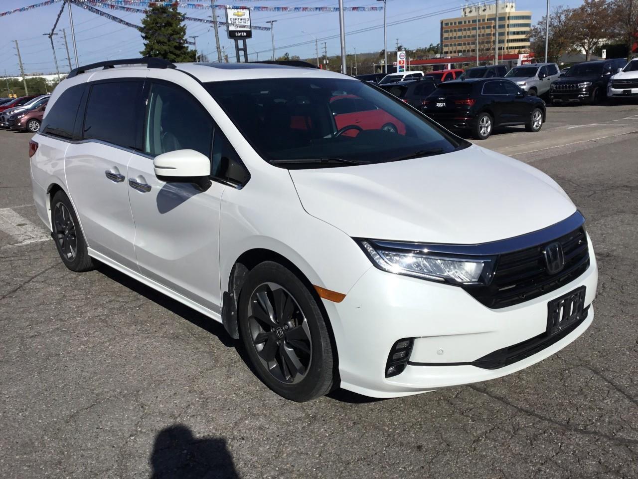 2023 Honda Odyssey Touring Photo