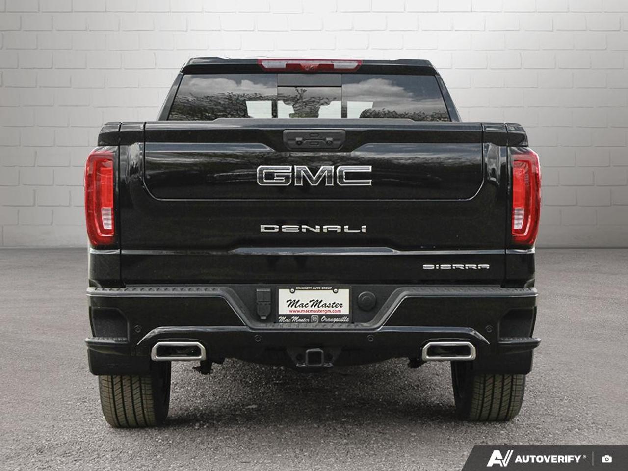 2026 GMC Sierra 1500 Crew Cab Short Box 4-Wheel Drive Denali Ultimate Photo