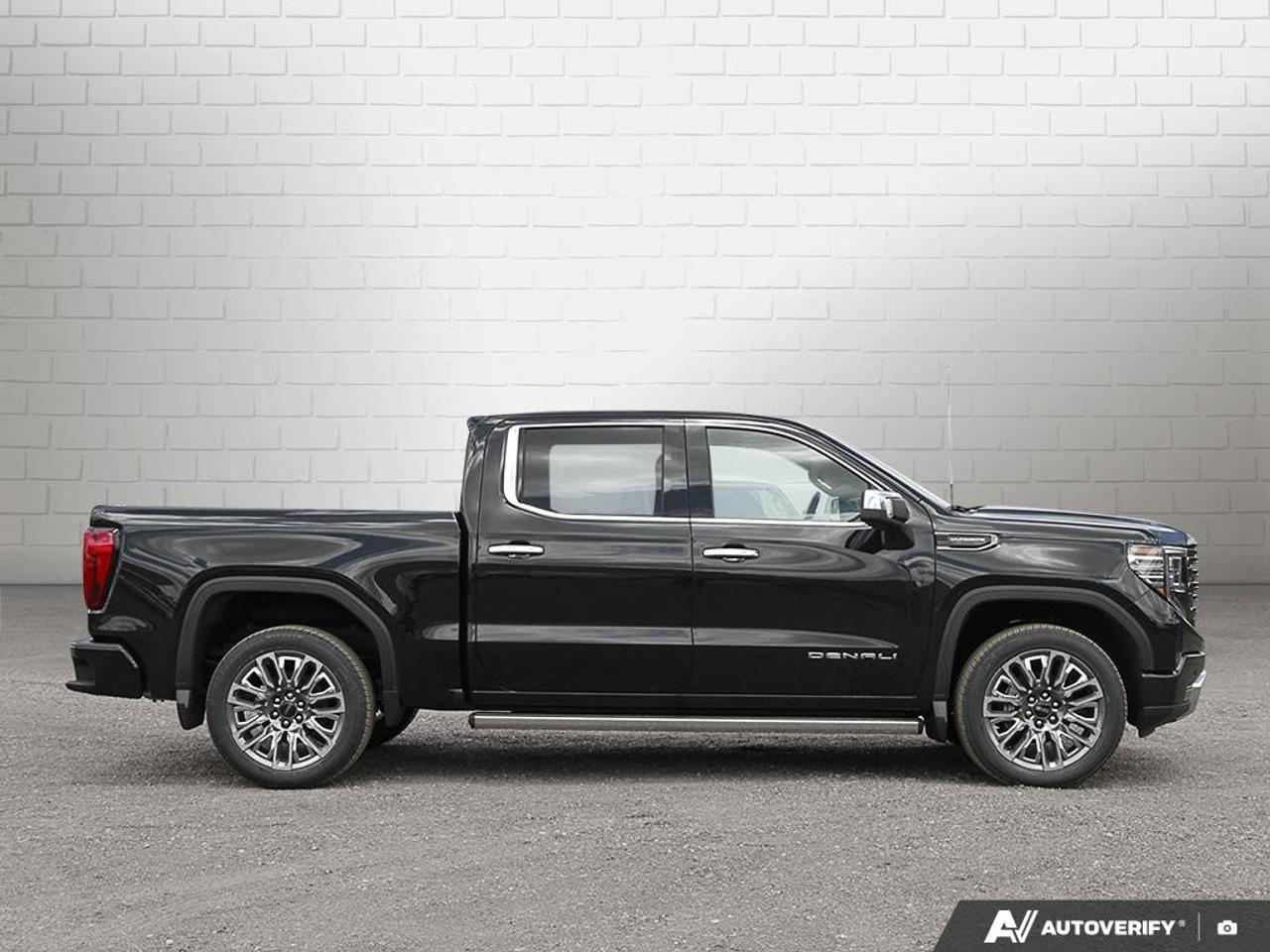 2026 GMC Sierra 1500 Crew Cab Short Box 4-Wheel Drive Denali Ultimate Photo