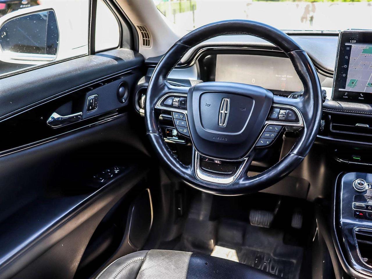 2022 Lincoln Nautilus Reserve Safety Certified Welcome Trades Photo