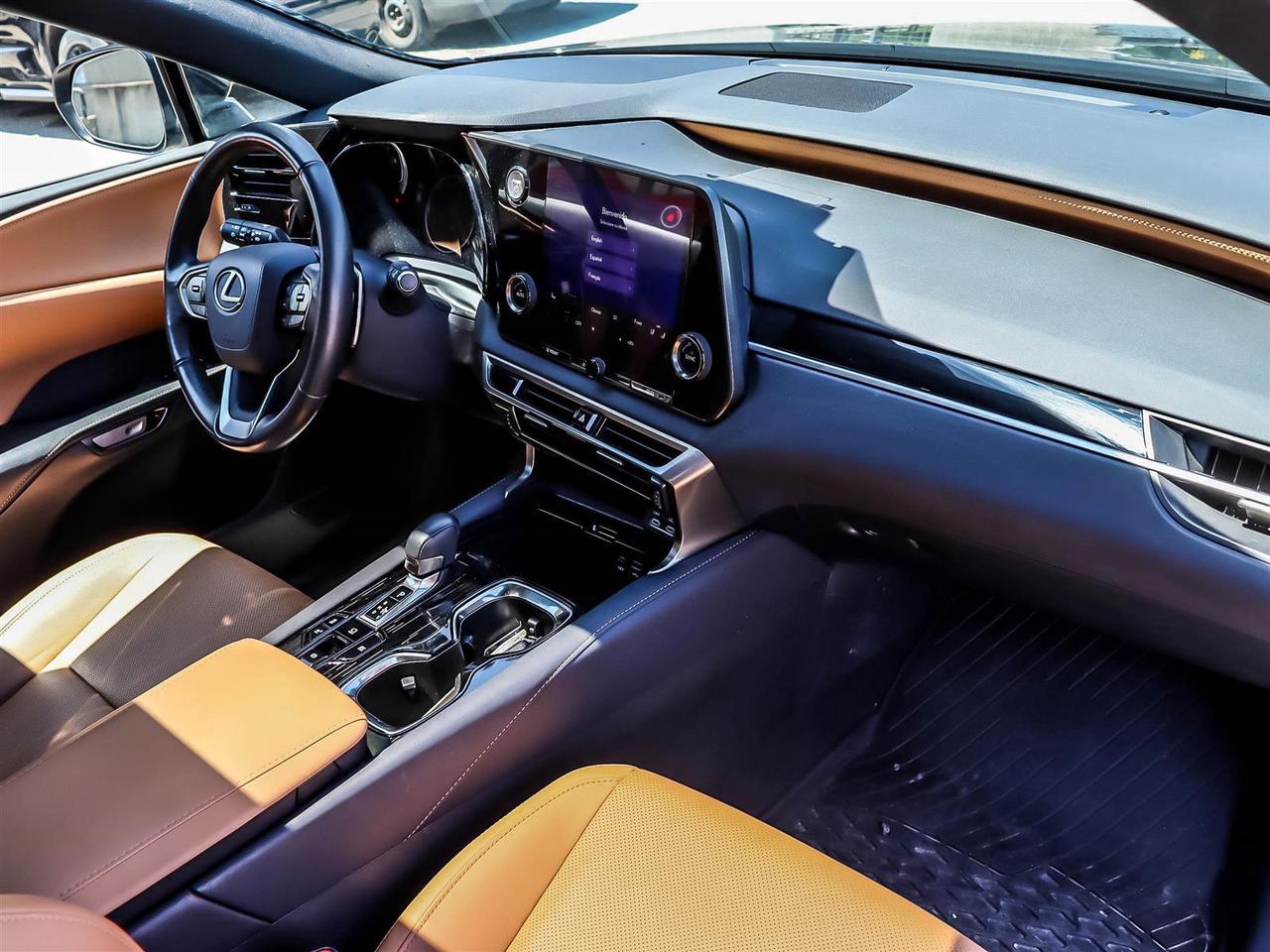 2023 Lexus RX 350h Premium Pkg Lexus Certified Welcome Trades Photo