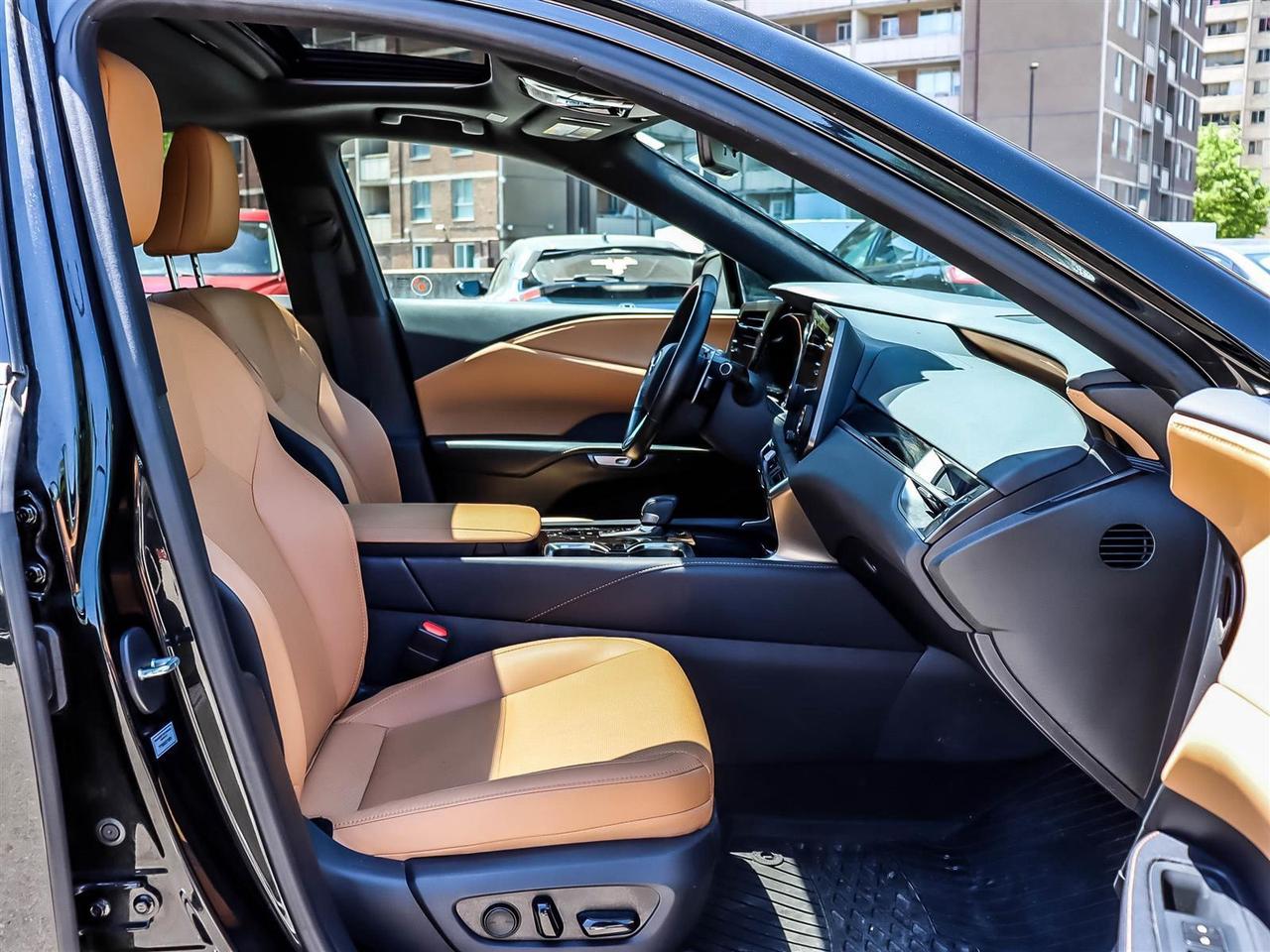 2023 Lexus RX 350h Premium Pkg Lexus Certified Welcome Trades Photo