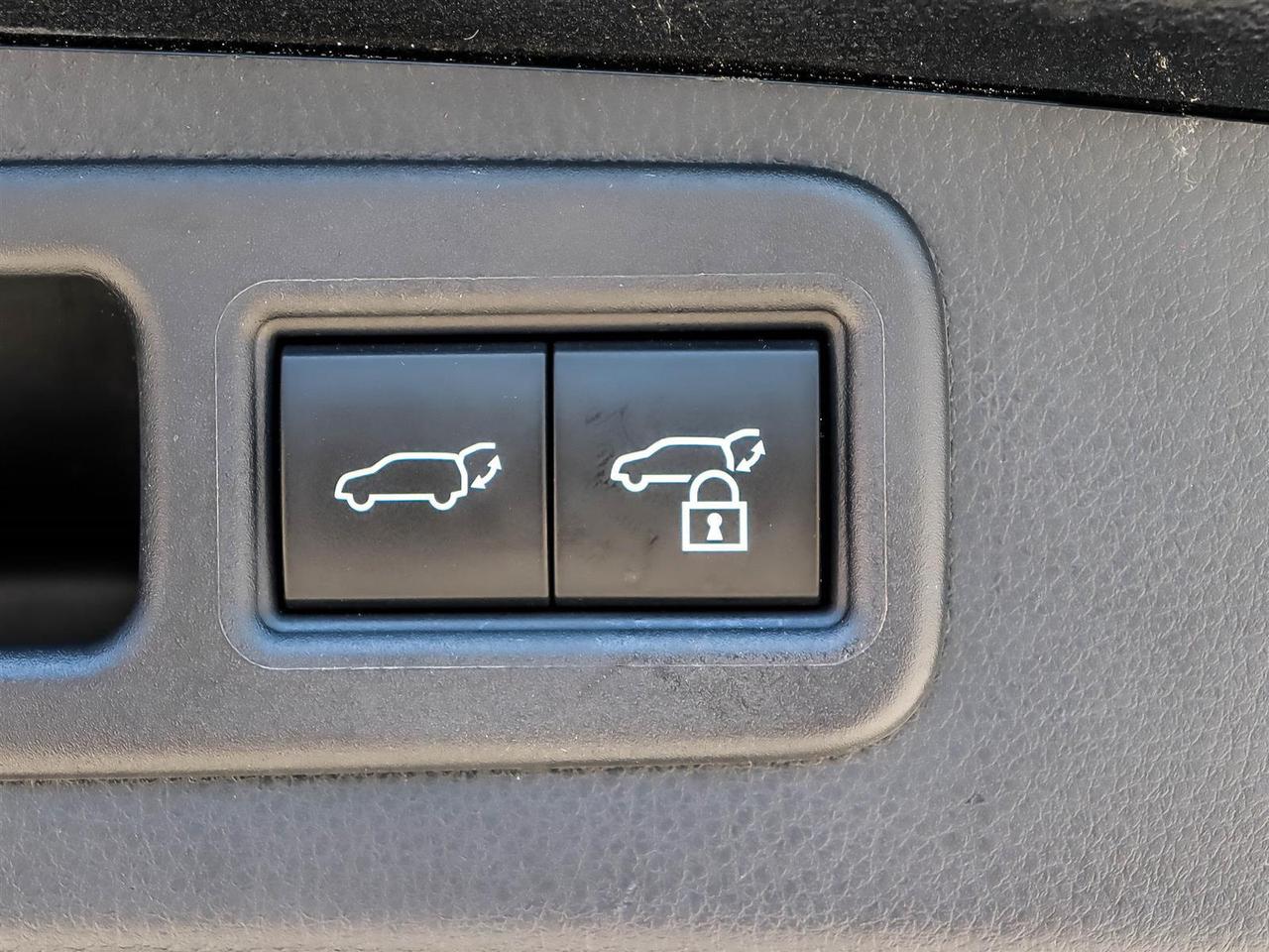 2023 Lexus RX 350h Premium Pkg Lexus Certified Welcome Trades Photo