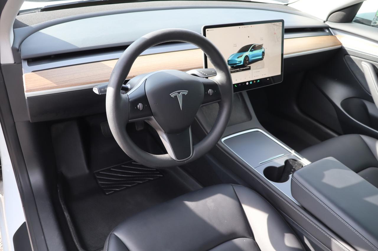 2023 Tesla Model 3 Standard Range Plus   No Accident   Clean Carfax Photo