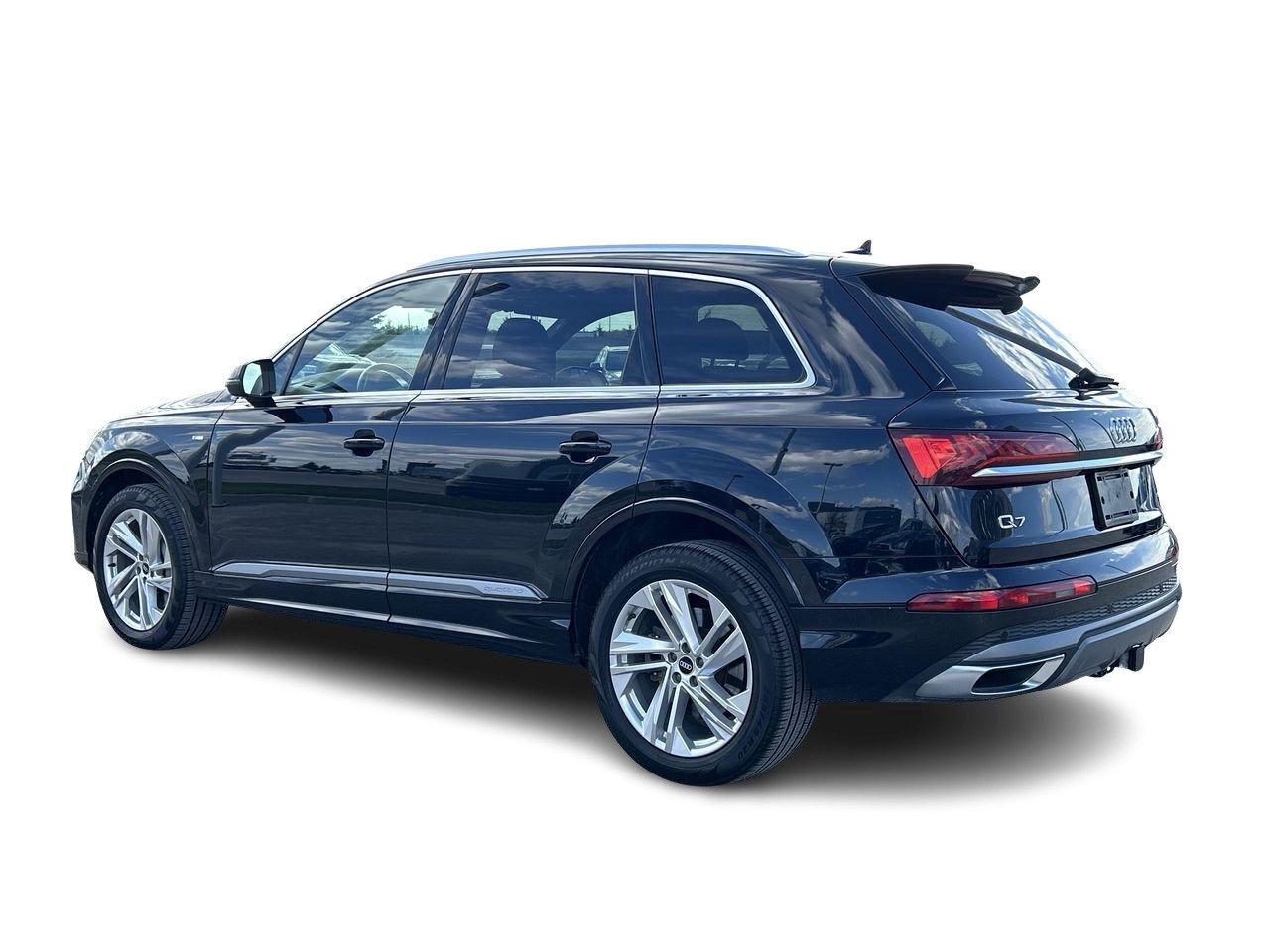 2021 Audi Q7 55 3.0T Komfort   Trailer Hitch Photo