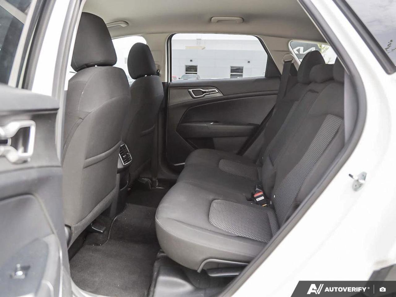 2024 Kia Sportage LX   AWD   Heated Seats   Apple CarPlay   Backup C Photo