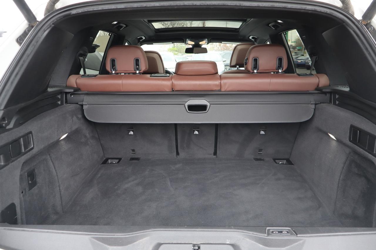 2019 BMW X5 xDrive40i   M Pkg   No Accident   Premium Excellen Photo