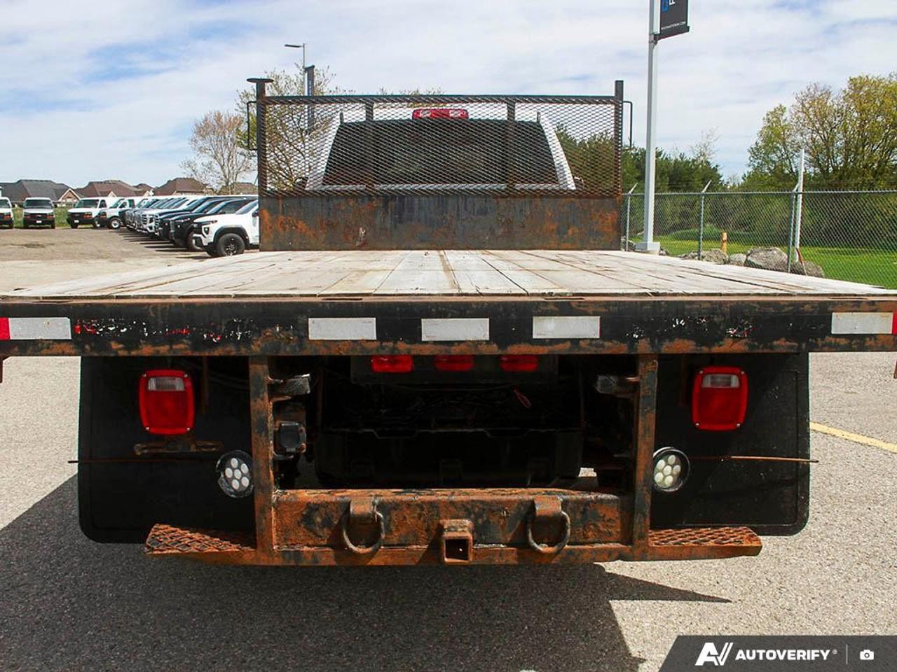 2017 RAM 5500 4WD Crew Cab 197" WB 84" CA SLT Photo