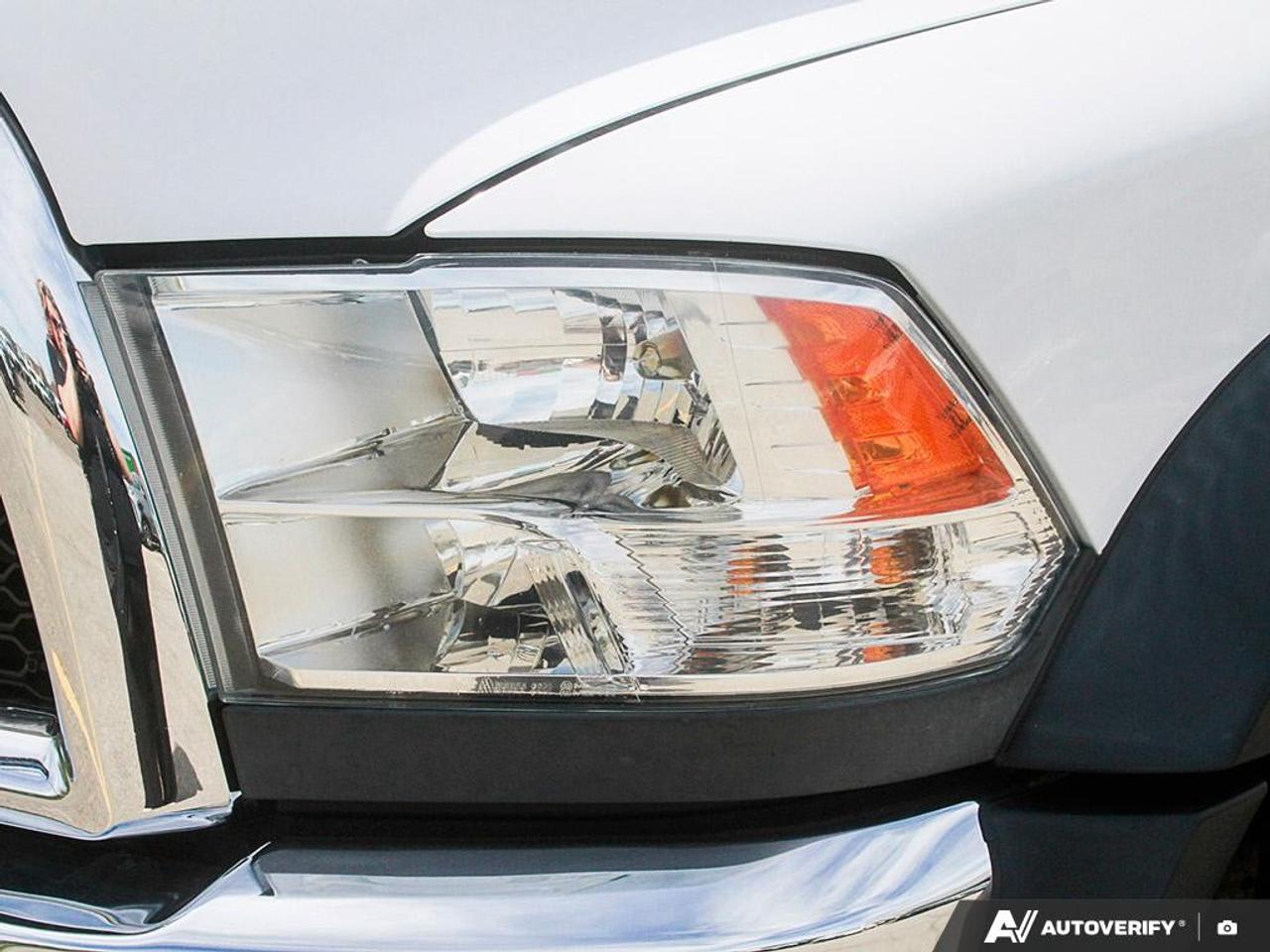 2017 RAM 5500 4WD Crew Cab 197" WB 84" CA SLT Photo