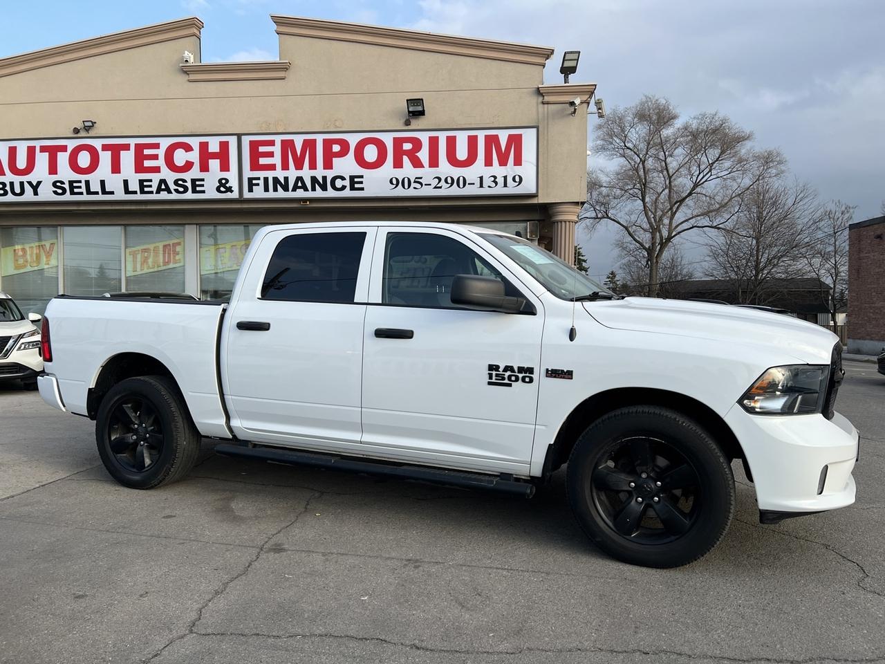 2021 RAM 1500 Classic Express Crew Cab 4X4   5.7 HEMI   Htd Steering   H Photo